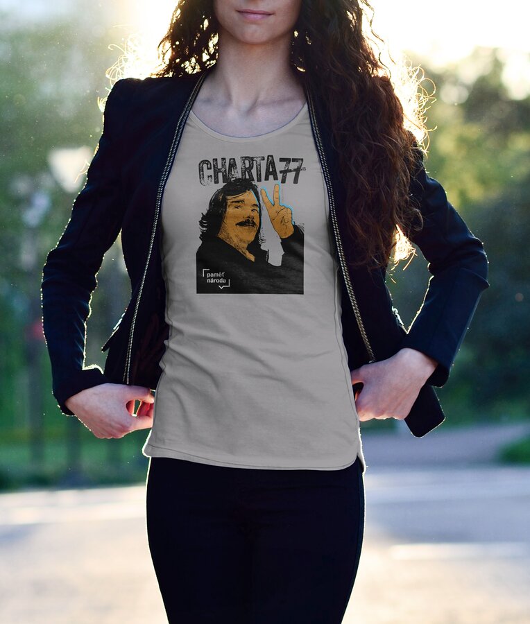 Triko Charta 77 